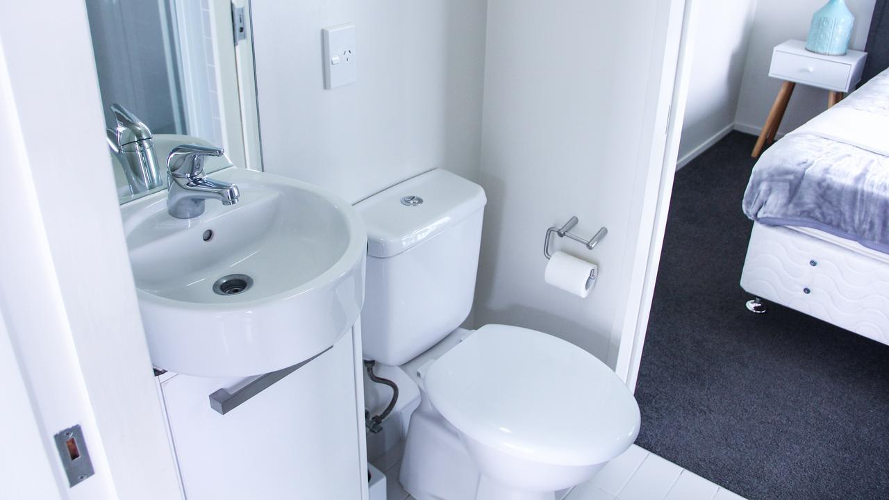 Semi Penthouse With Free Parking Apartment Auckland Exterior photo